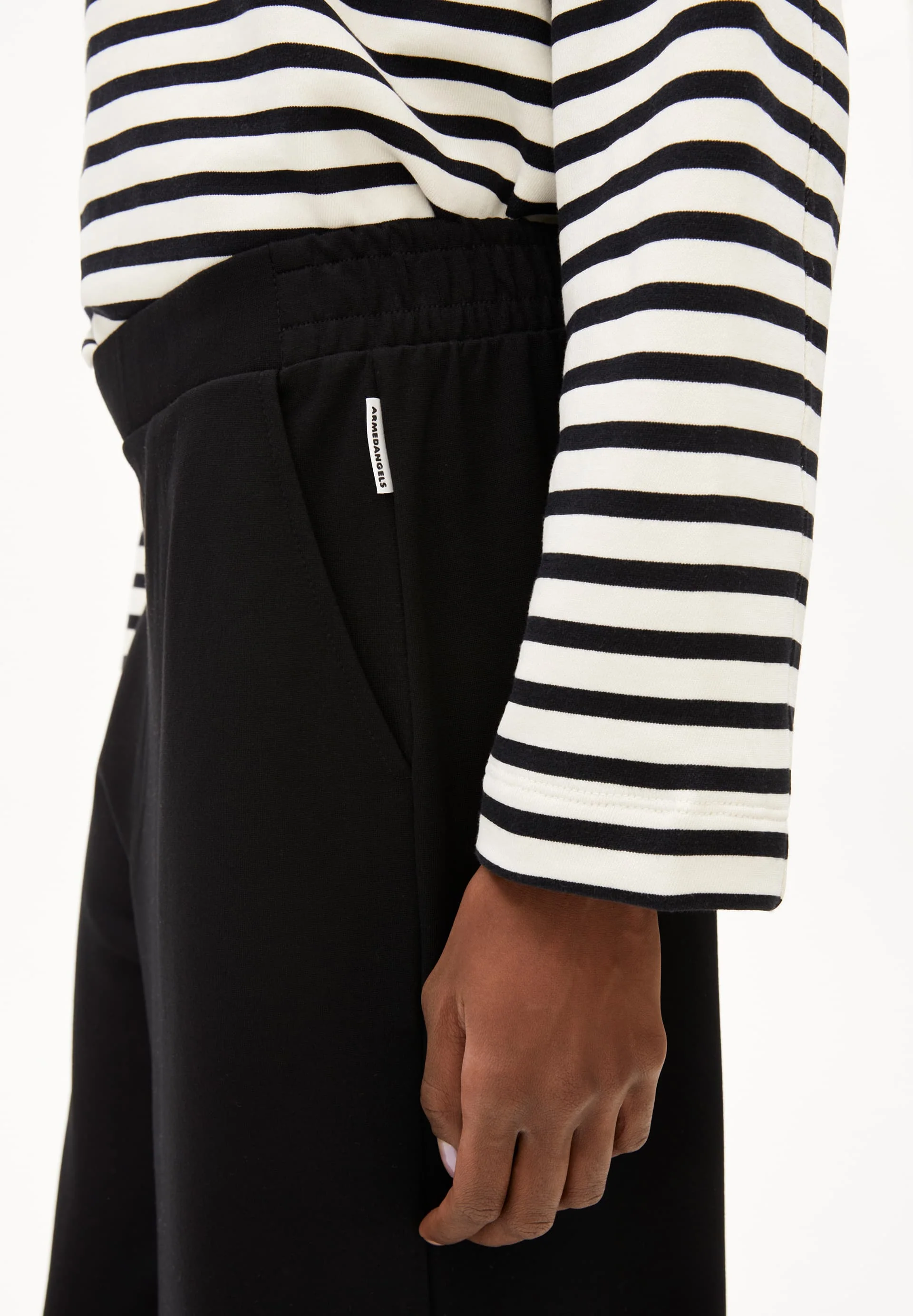 Himaari Pant - Image 5