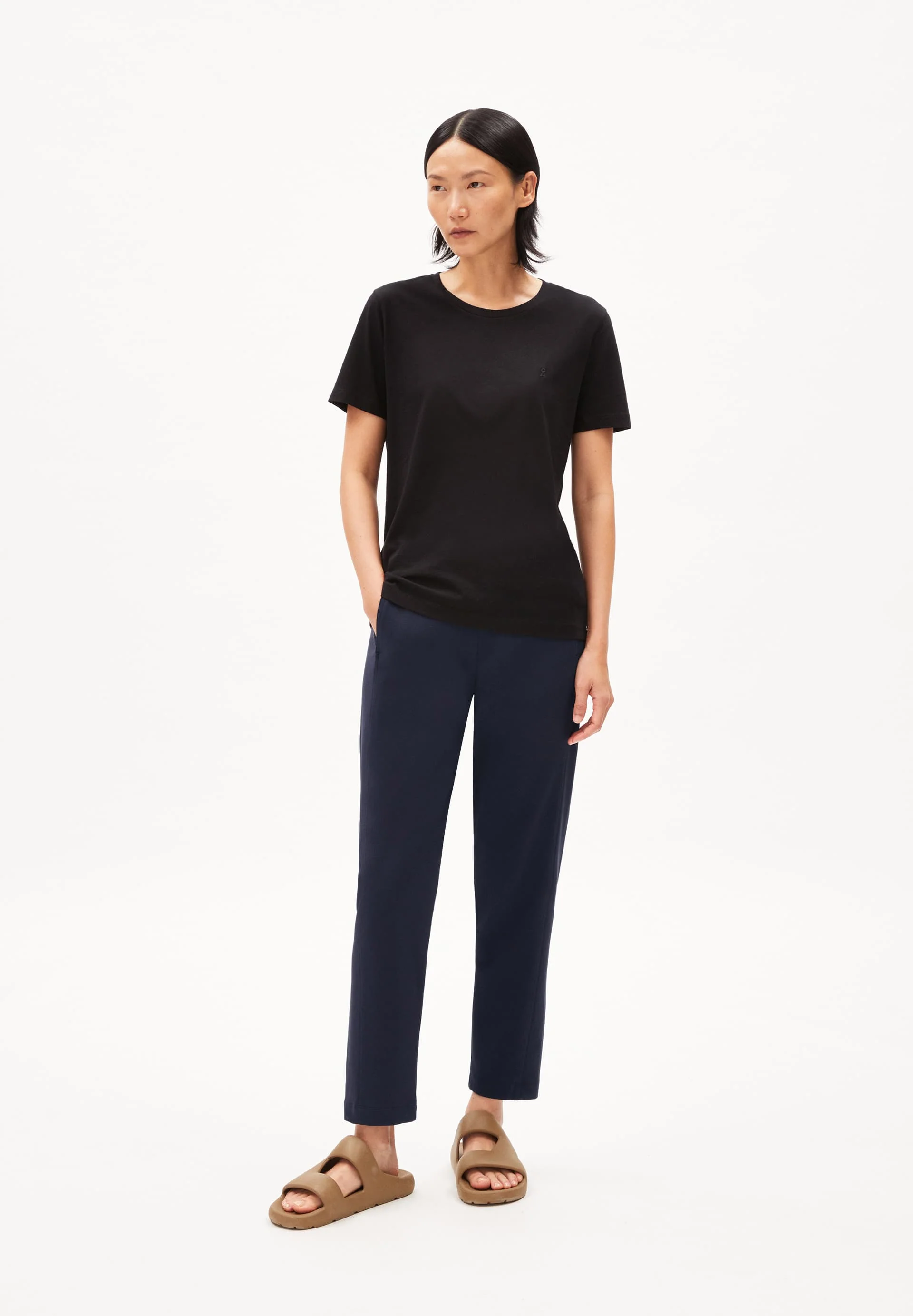 Magdalenaa Pants