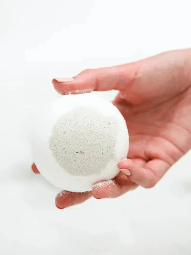 Boreal Fog Bath Bomb - Image 4