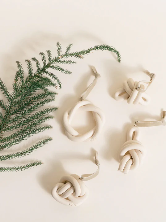 Marin Ornament Double Loop Knot - Image 2